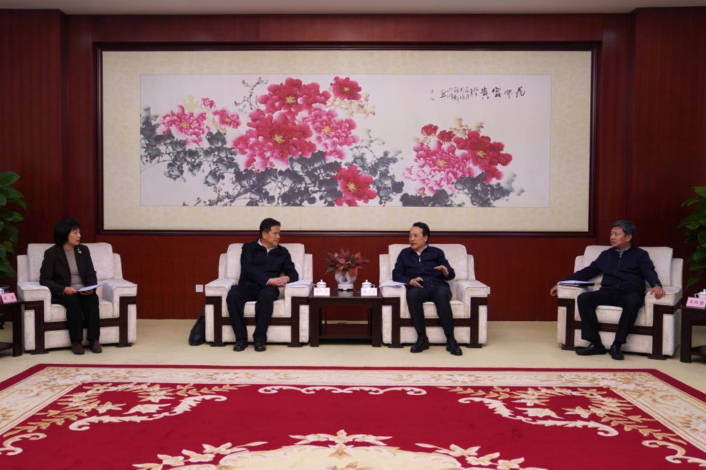 狄生奎、聂磊一行拜会中国国家铁路集团有限公司领导