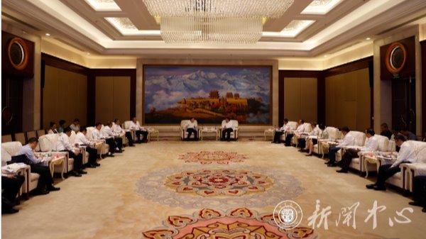 【甘肃卫视】任振鹤会见国家铁路局党组书记、局长刘振芳一行