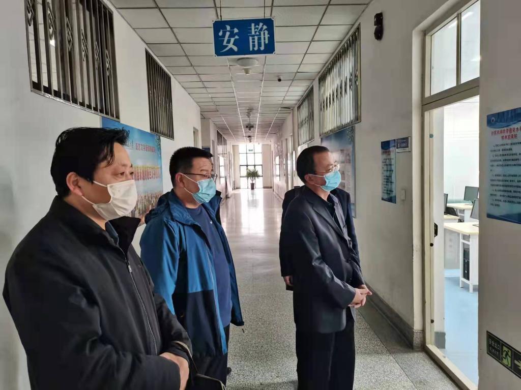 校领导检查指导国家语言文字推广基地工作   