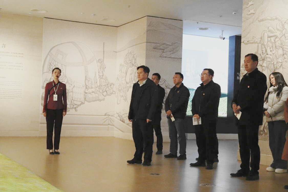 狄生奎参加党委（校长）办公室支部主题党日活动