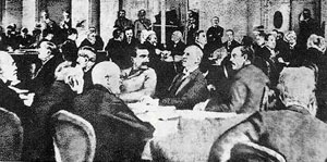 1919年在巴黎召开“和平会议”