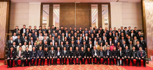 校党委书记狄生奎、校长李引珍一行参加北京校友会换届仪式暨校友座谈会