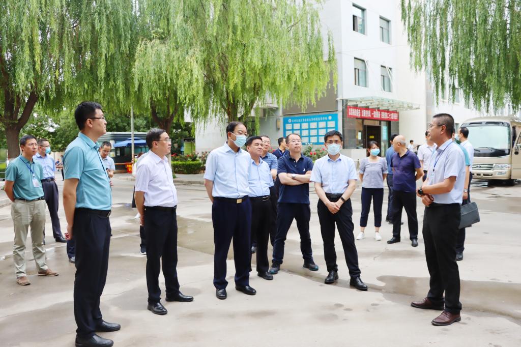 副省长张世珍来我校国家大学科技园考察调研