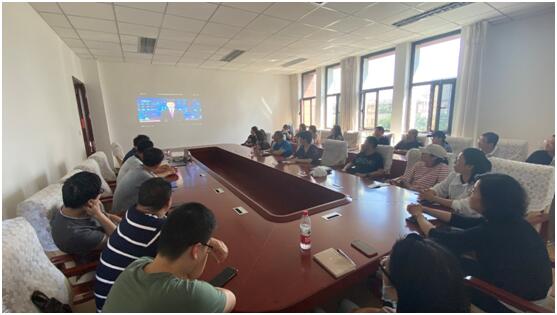 学校召开中央民族工作会议精神学习会