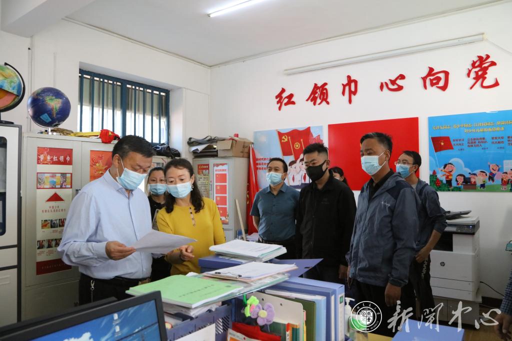 校领导调研附属中小学疫情防控和校园安全工作