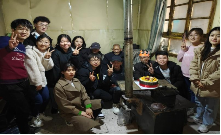 机电工程学院：一碗长寿面  情暖老人心